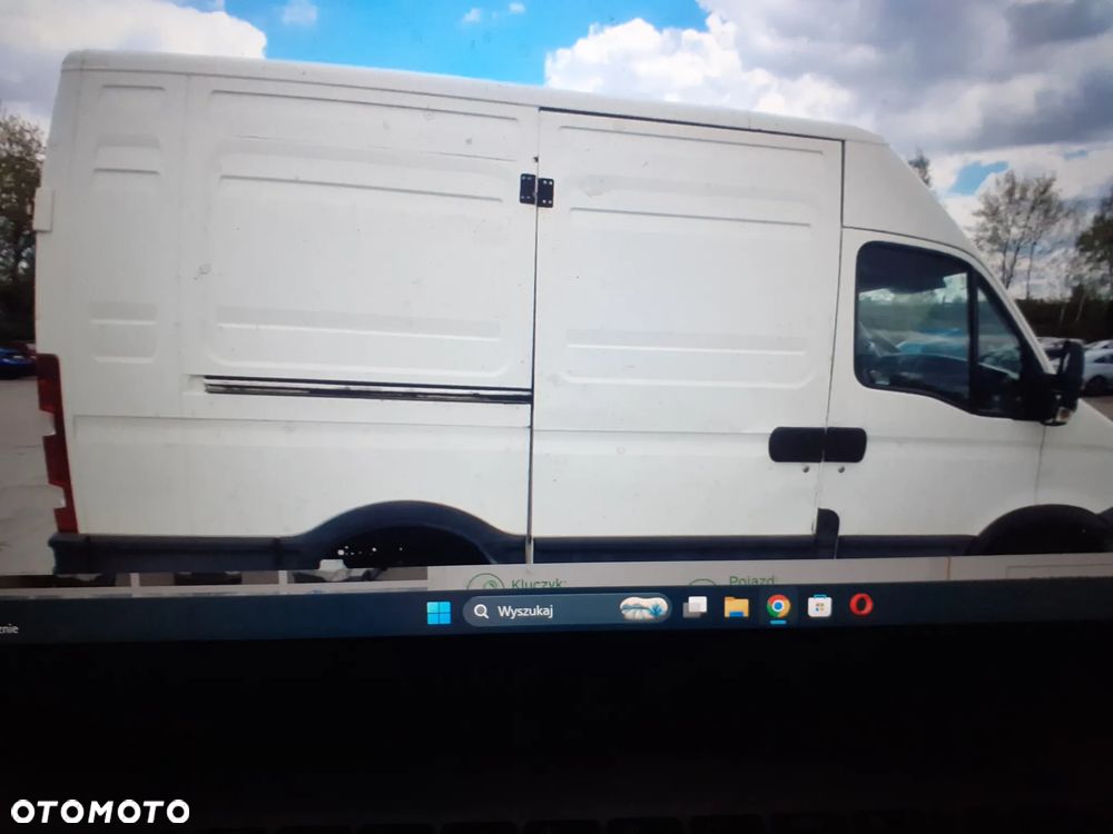 Iveco 35s13 - 14