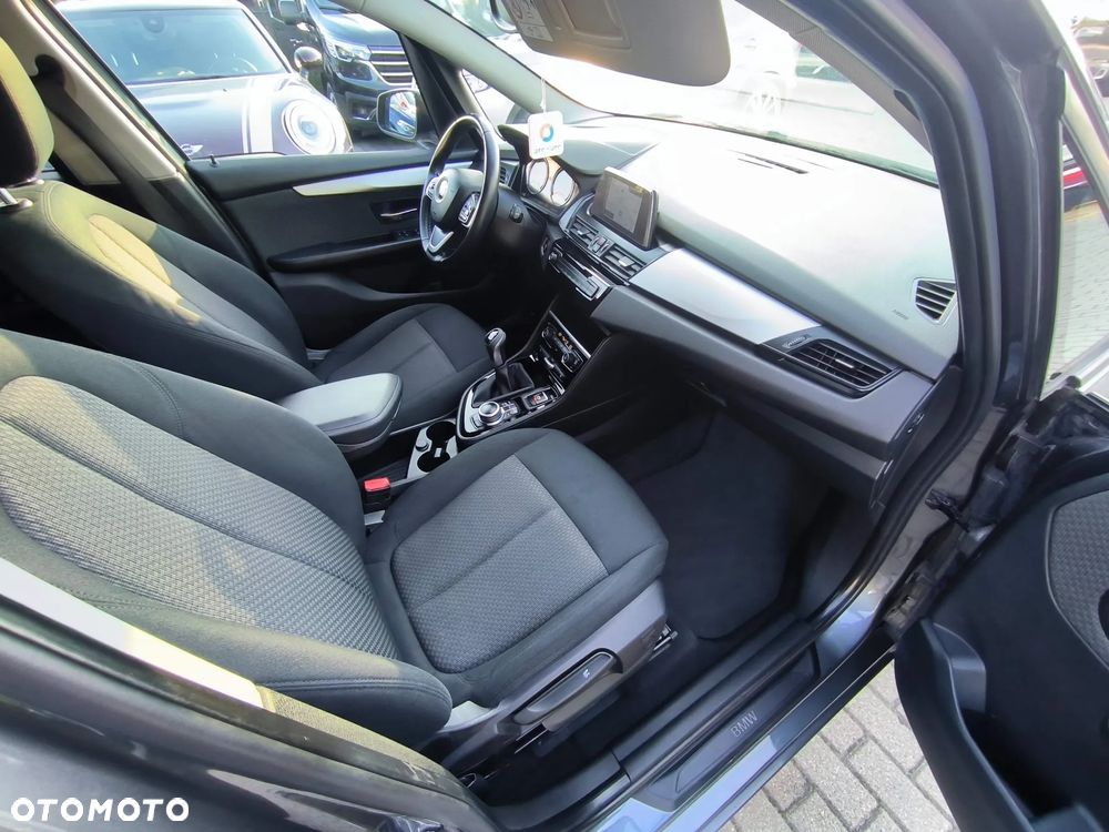 BMW Seria 2 216d GT Sport Line - 21