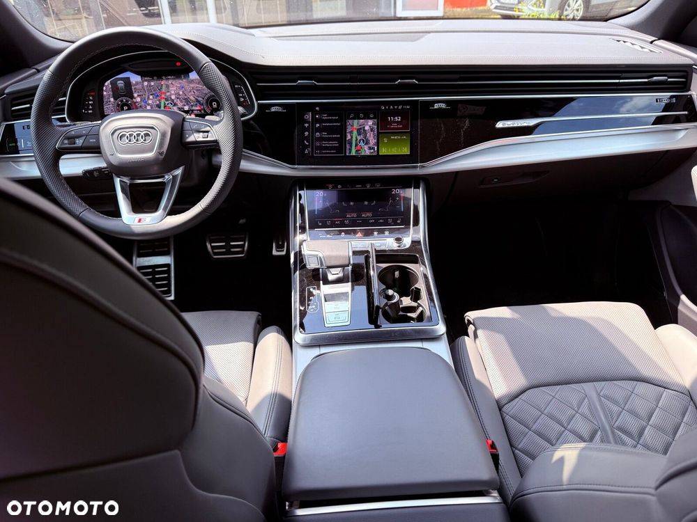 Audi Q8 - 18