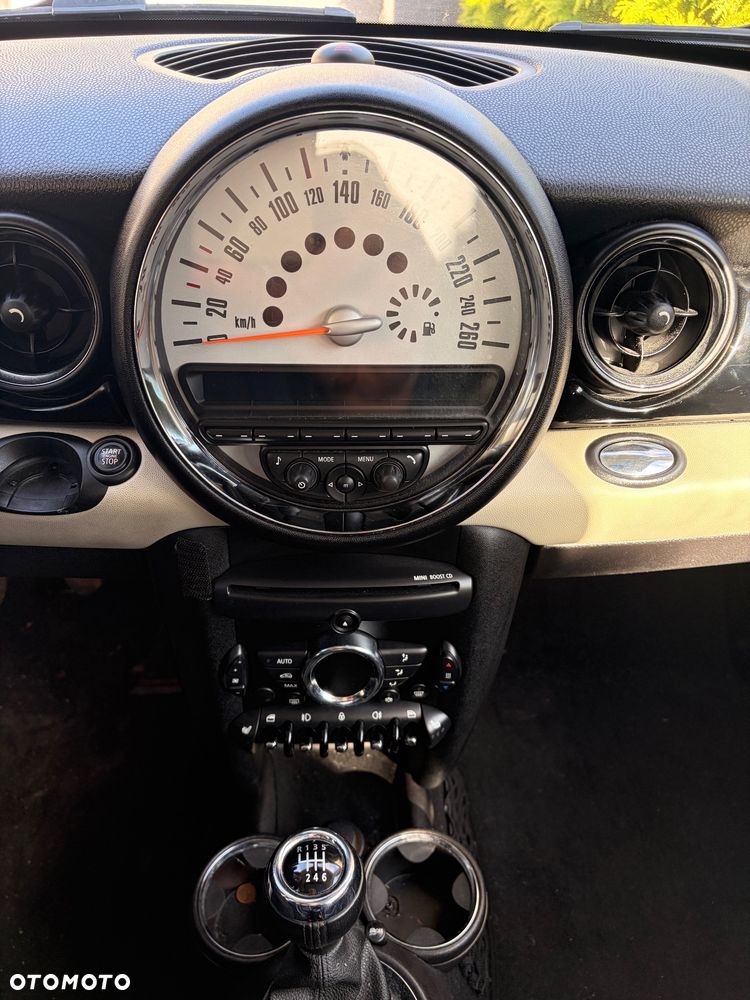 MINI Cooper - 24
