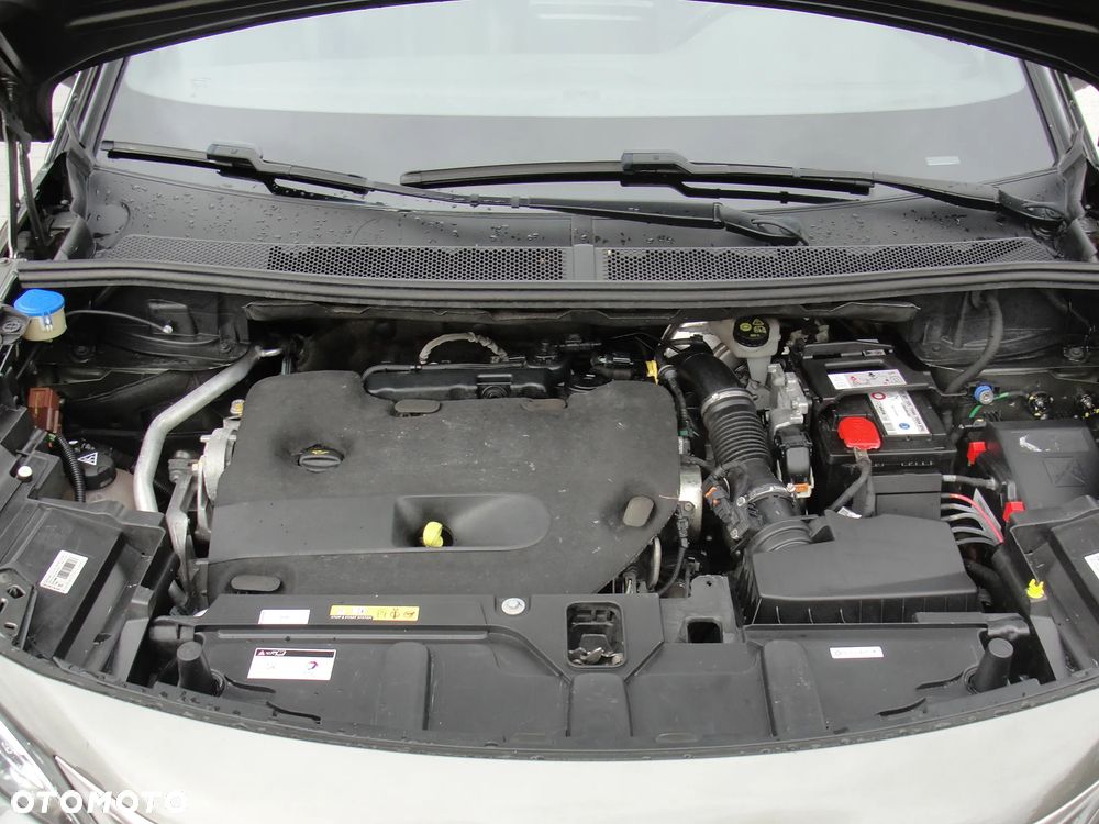 Peugeot 5008 BlueHDi 180 EAT8 GT Pack - 22