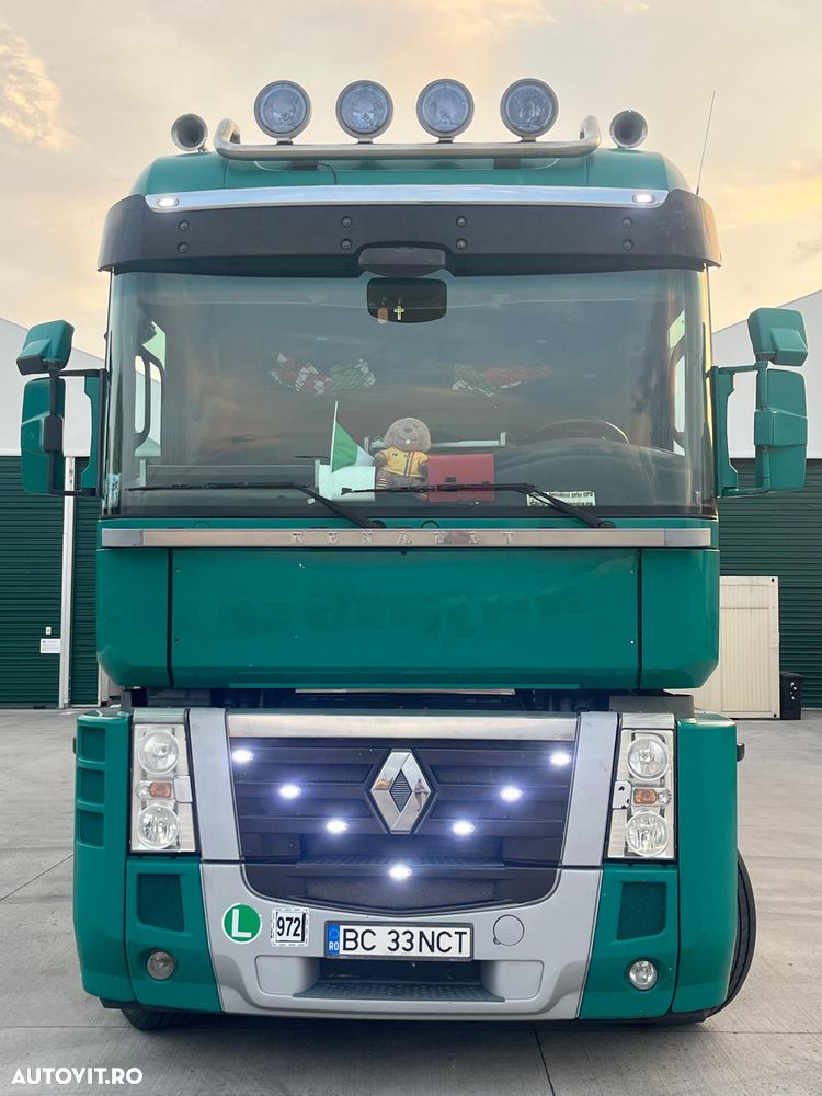 Renault MAGNUM 520 EEV - 23