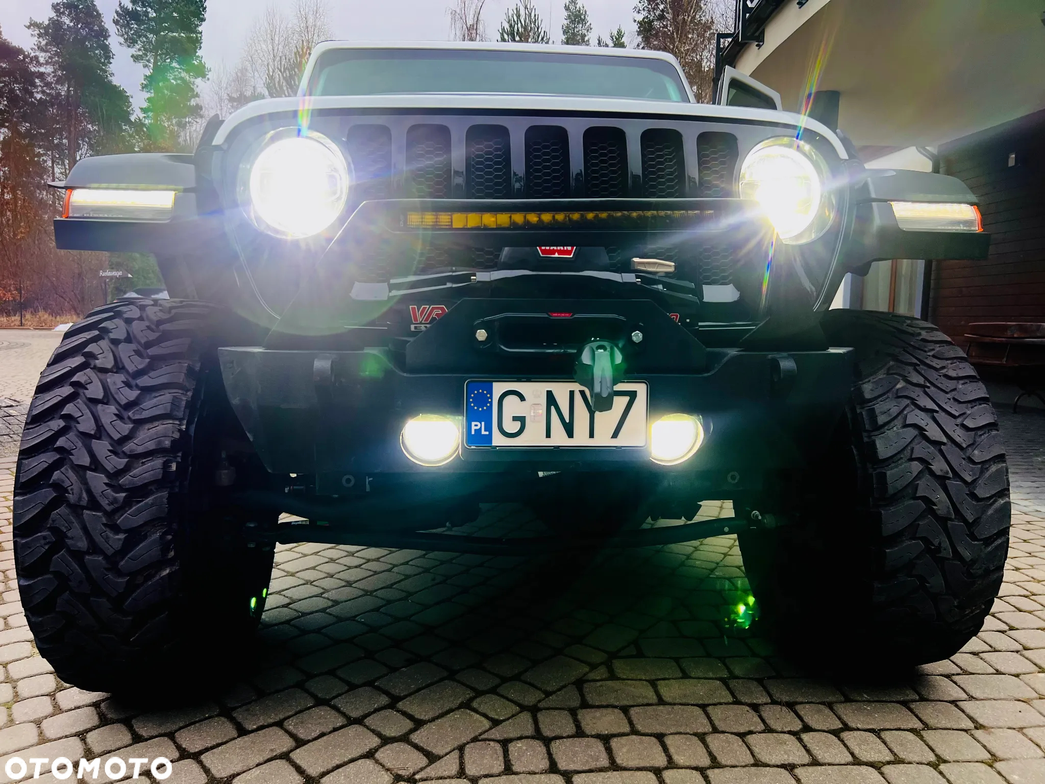 Jeep Wrangler - 2