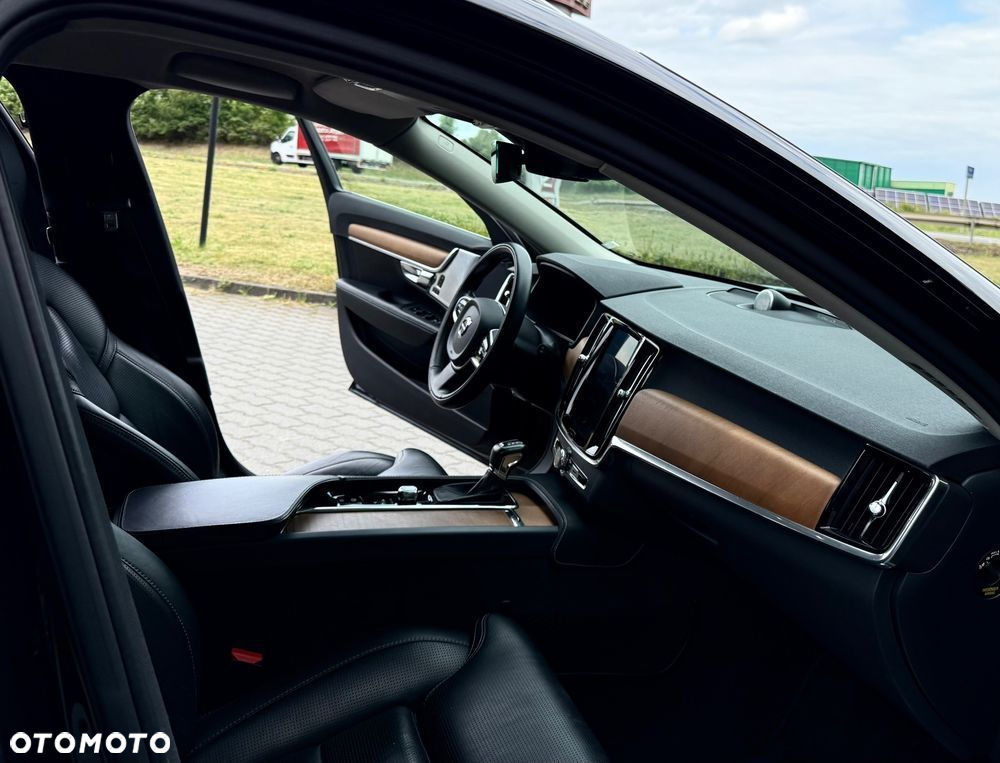 Volvo V90 D5 SCR AWD Inscription - 11