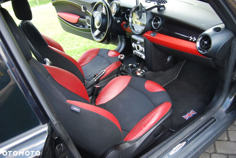 MINI John Cooper Works Standard - 14