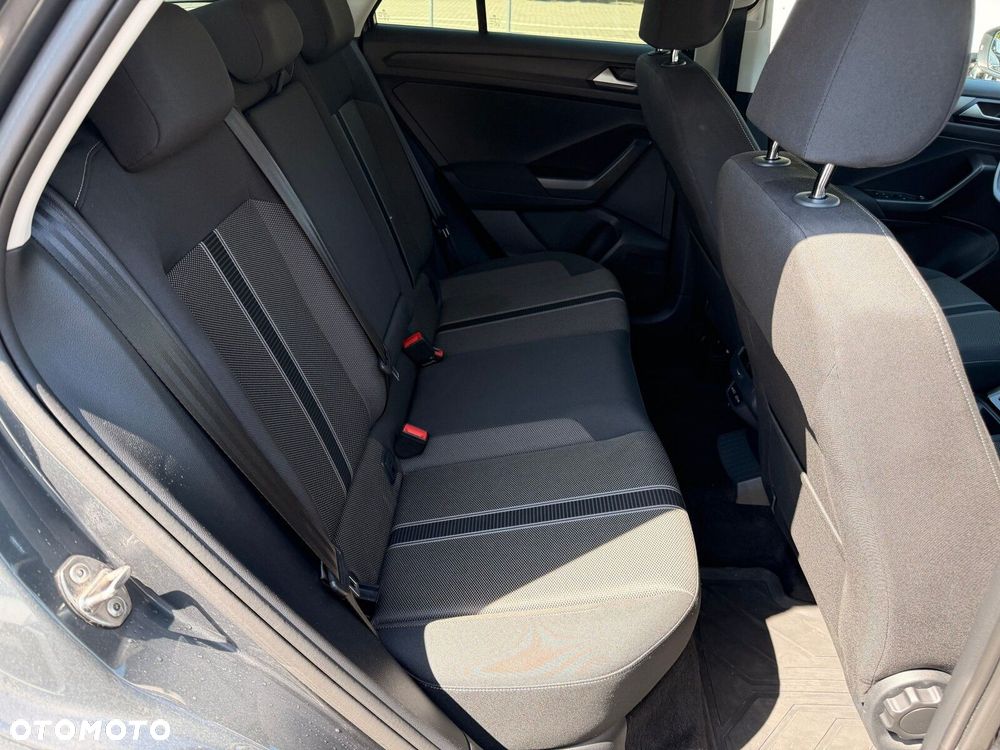 Volkswagen T-Roc 1.0 TSI Advance - 13