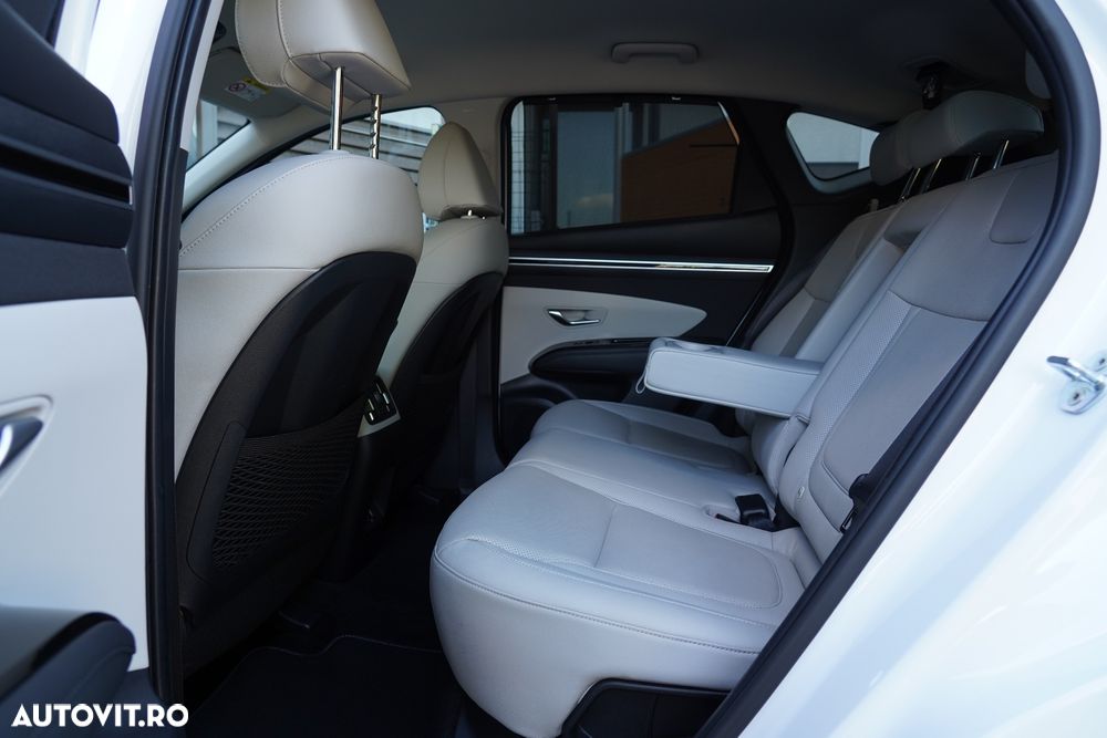 Hyundai Tucson 1.6 CRDi 48V-Hybrid 2WD DCT Trend - 17