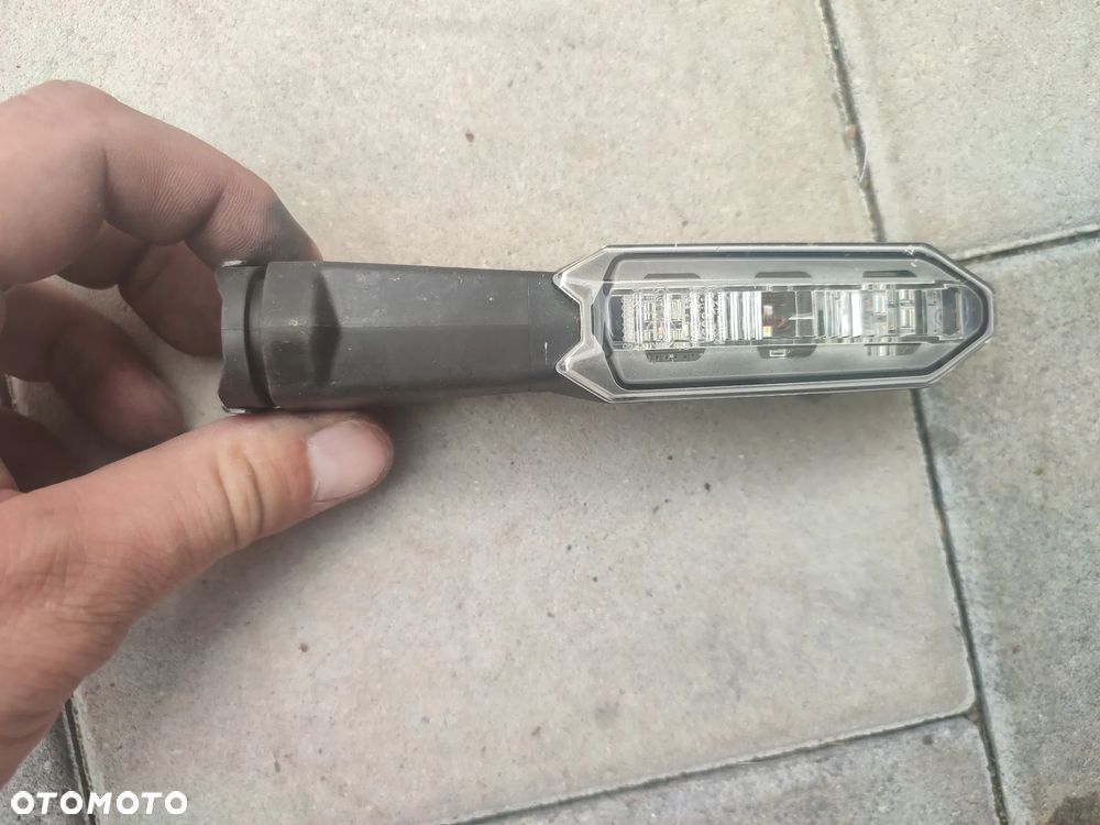 Kierunkowskaz lewy tył Kawasaki Z900 - 1