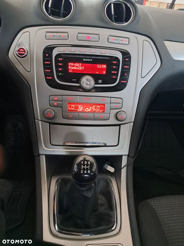 Ford Mondeo 2.0 Trend - 6