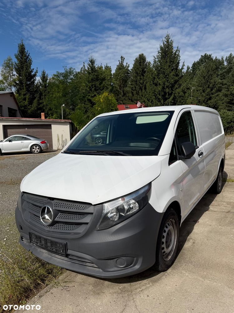 Mercedes-Benz VITO - 11