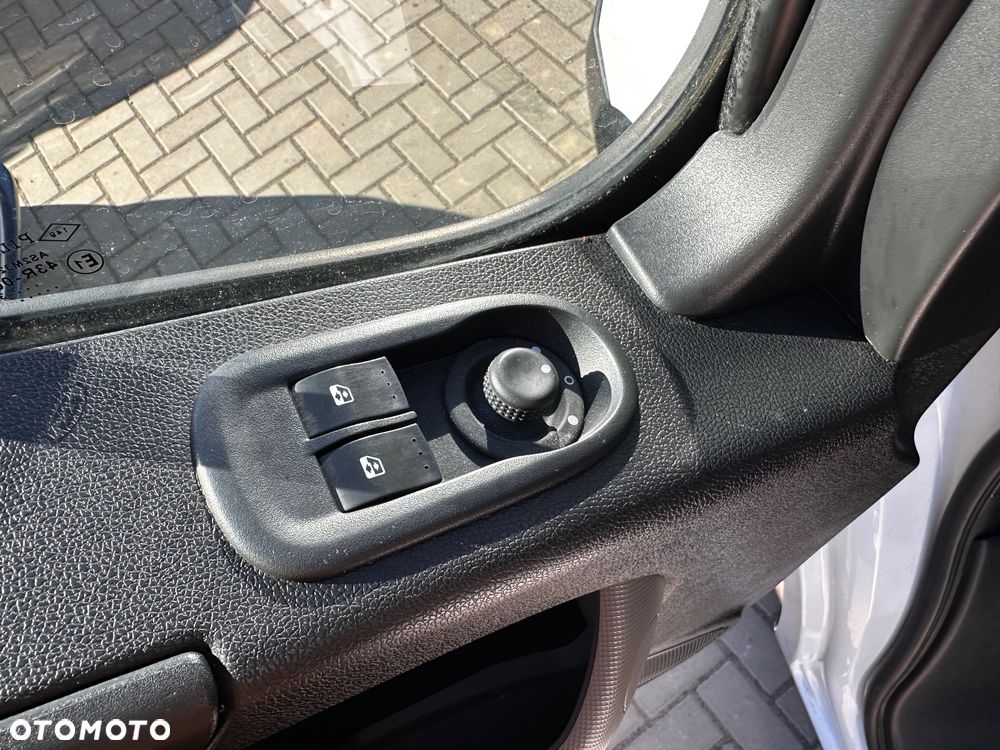 Renault Master - 20