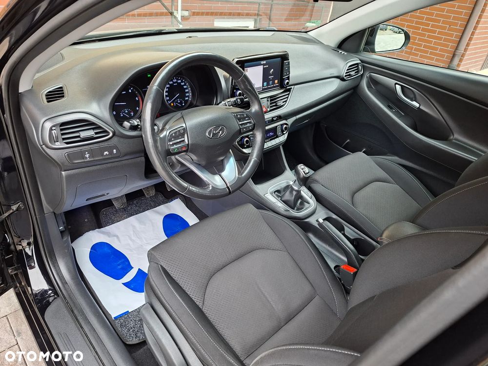 Hyundai i30 - 16