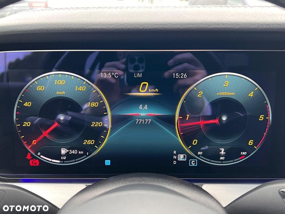 Mercedes-Benz Klasa E - 16