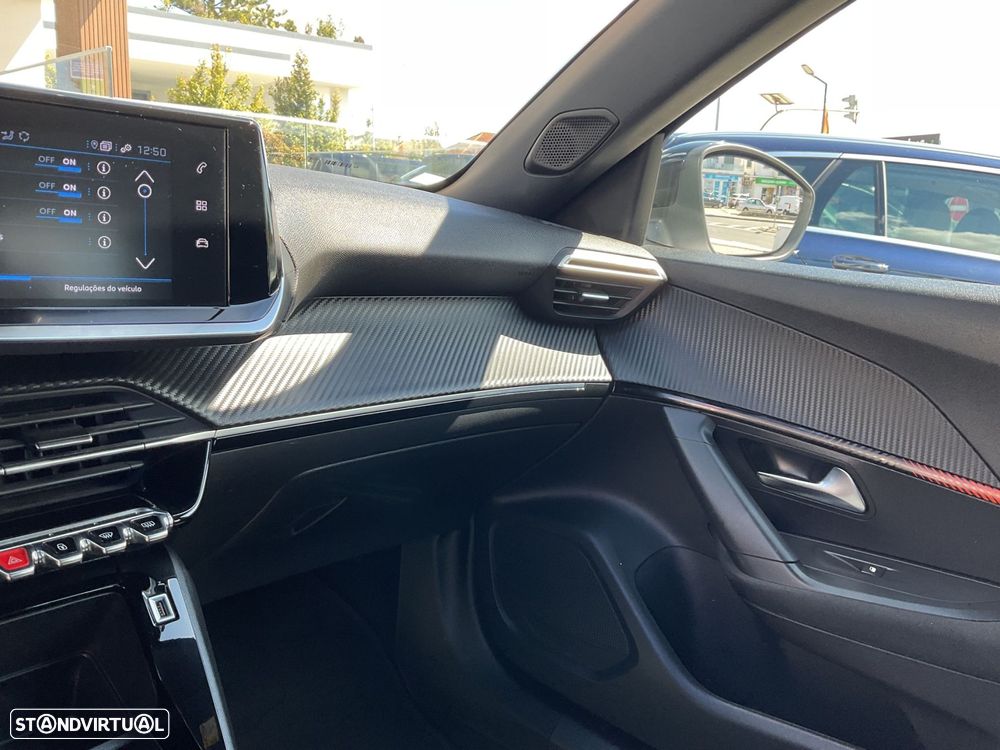 Peugeot 2008 1.2 PureTech Style - 28