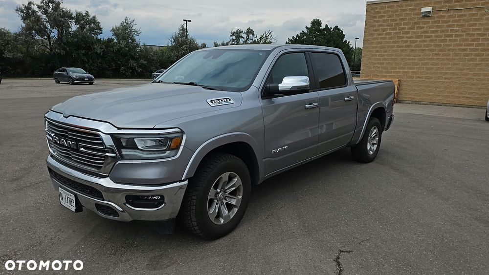 RAM 1500 Crew Cab Shortbed Laramie - 1
