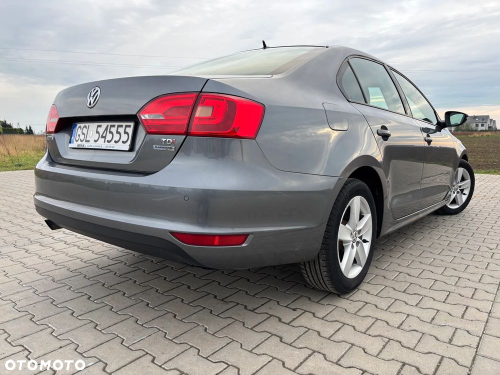 Volkswagen Jetta 1.6 TDI BMT Comfortline - 5