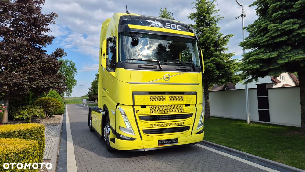 Volvo VOLVO///FH///500///2023/// GLOBETROTTER///XXL///FULL  LED///VIRTUAL COCPIT/// TABLET///KAMERA///WAGA/// KLIMATYZACJA POSTOJOWA/// ZABUDOWY MIĘDZYOSIOWE/// ALUFELGI///STAN BARDZO DOBRY - 3