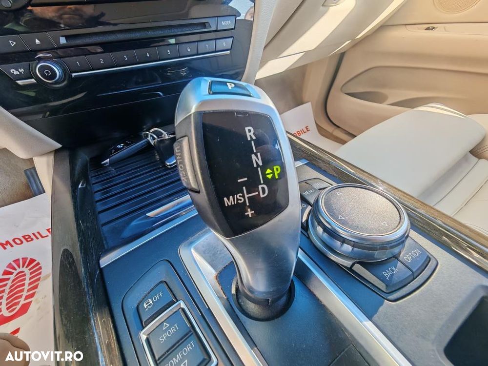 BMW X5 xDrive30d Sport-Aut. - 12