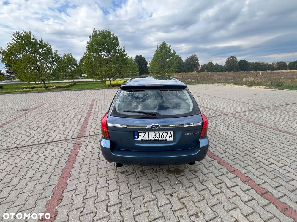 Subaru Legacy - 4