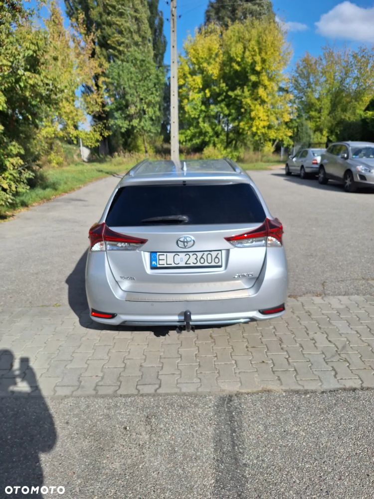 Toyota Auris 1.6 Comfort - 4