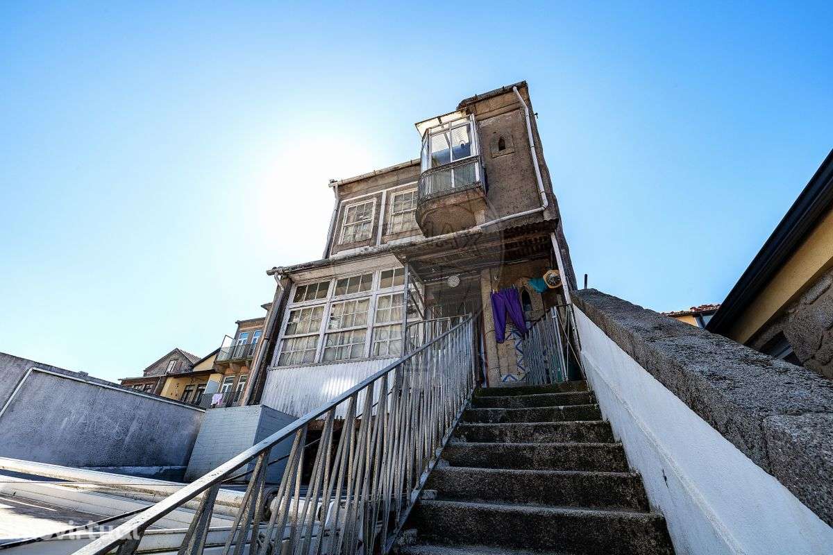 Moradia T5 para venda - Grande imagem: 3/30