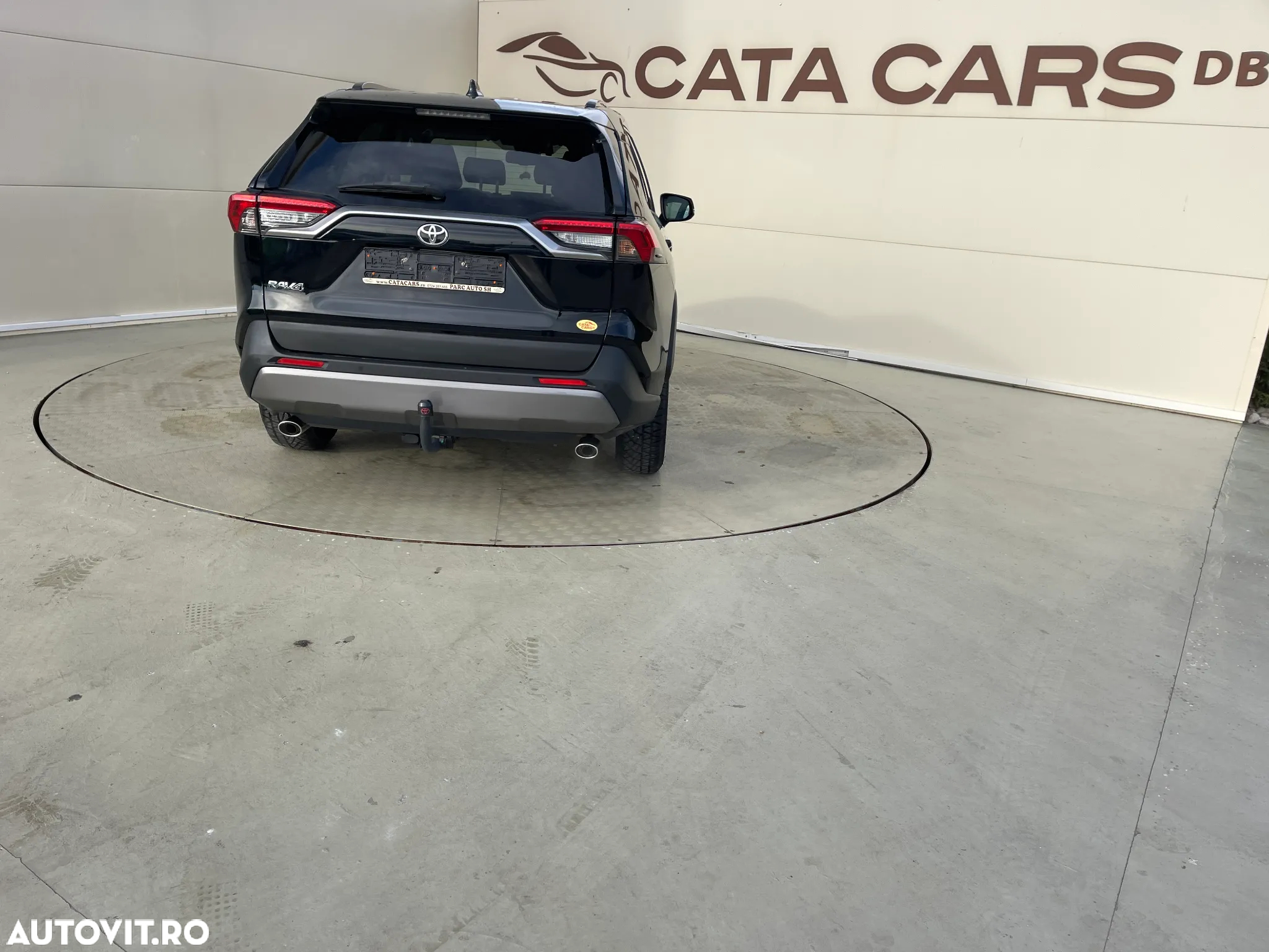 Toyota RAV4 - 13