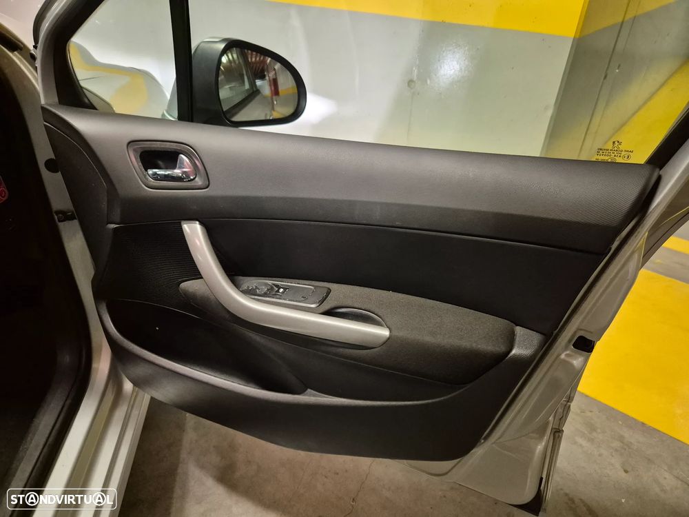 Peugeot 308 SW 1.6 HDi Sport CVM6 - 30