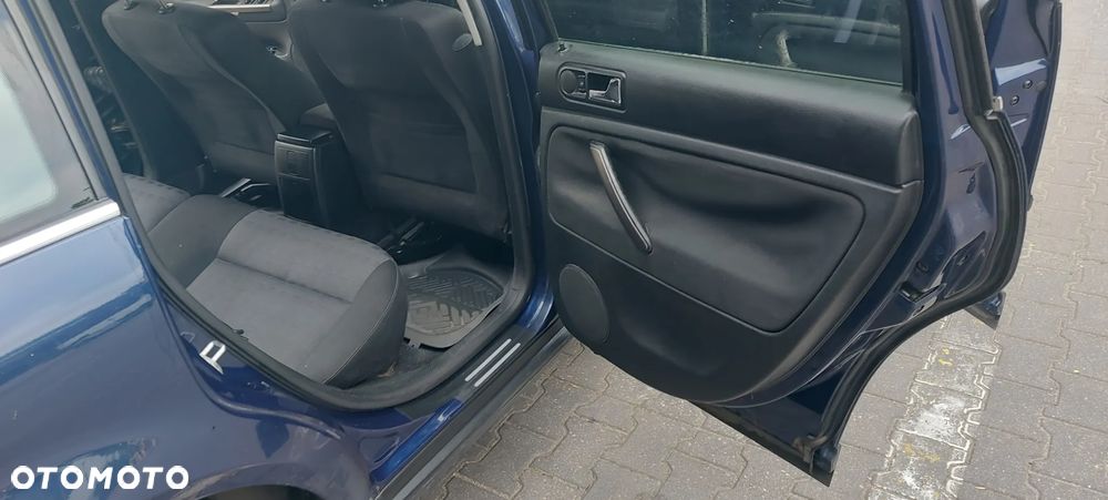 Volkswagen Passat 2.0 Comfortline - 7