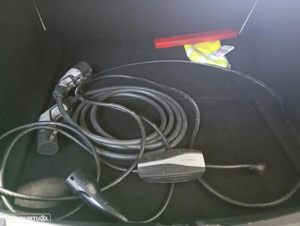 Tesla Model 3 Long-Range Dual Motor AWD - 11
