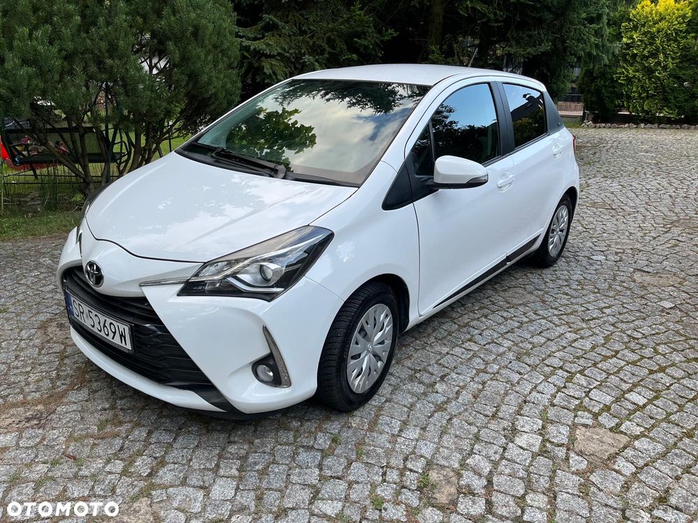 Toyota Yaris - 1