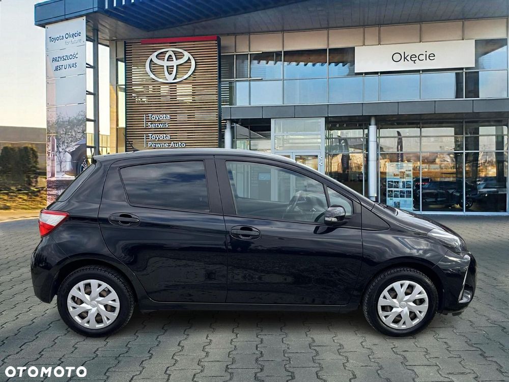 Toyota Yaris - 8