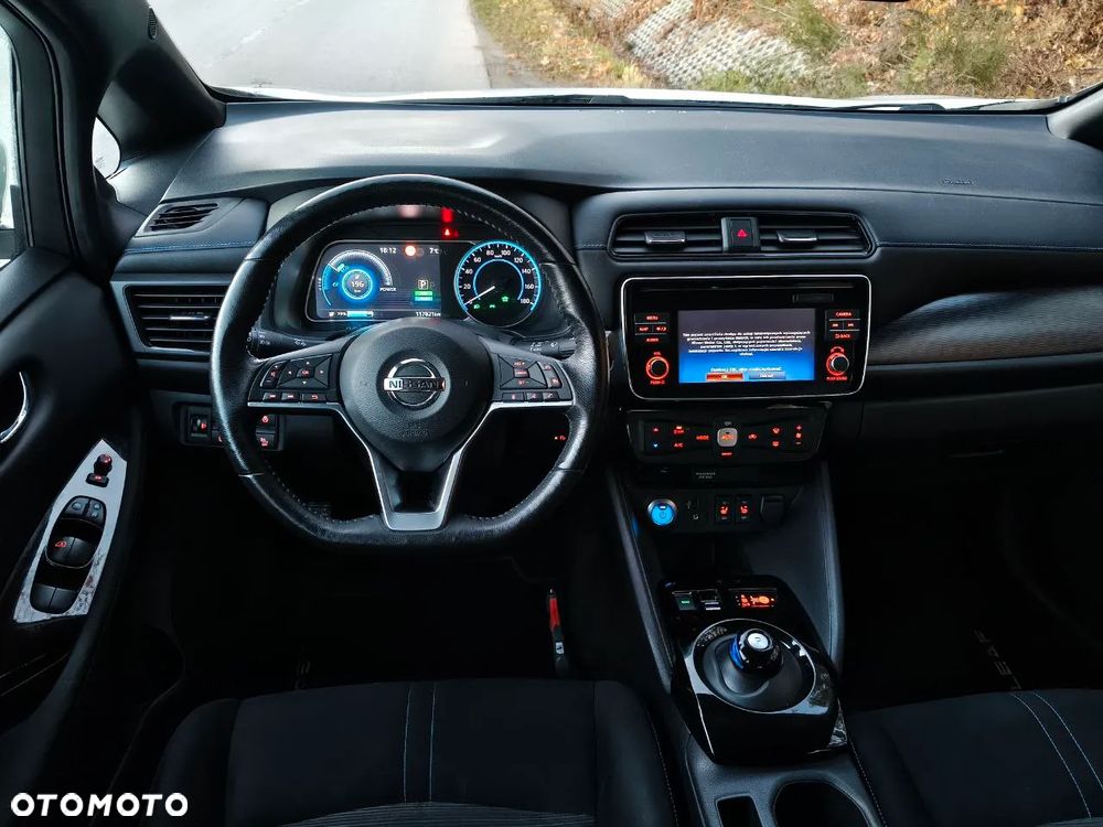 Nissan Leaf 40kWh N-Connecta - 15