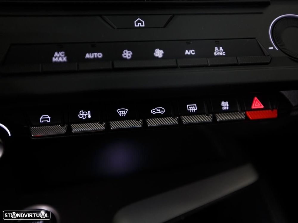 Peugeot 308 SW 1.6 Hybrid Active e-EAT8 - 17