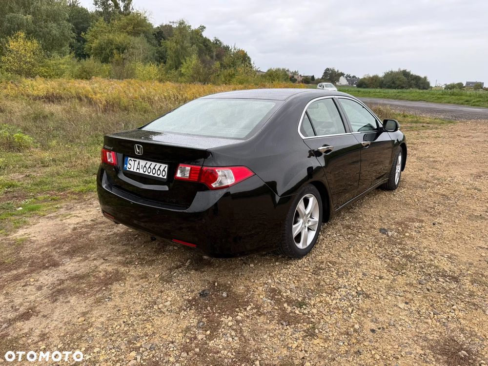 Honda Accord 2009 photo 4