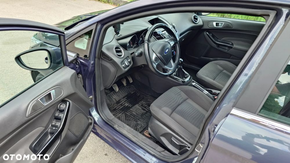 Ford Fiesta 1.0 EcoBoost Titanium - 5