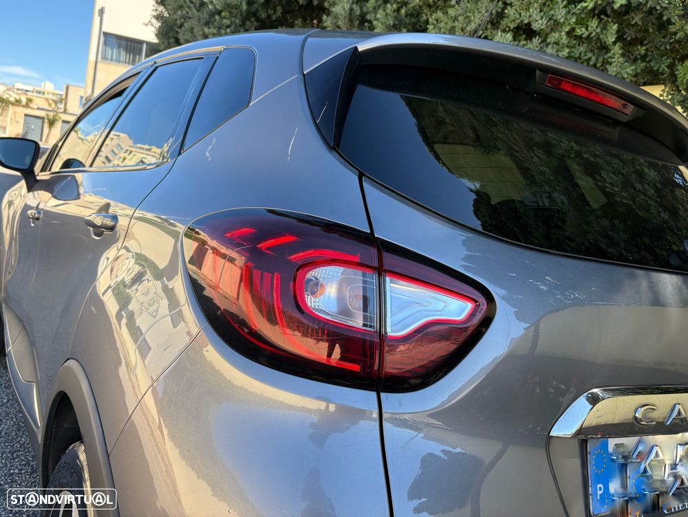 Renault Captur 1.5 dCi Exclusive - 23