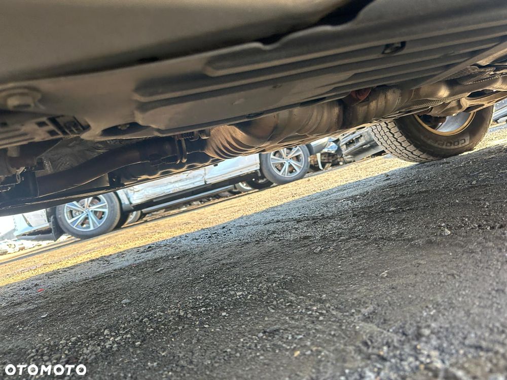 Jeep Grand Cherokee - 15