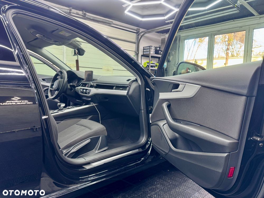 Audi A4 Avant 2.0 TDI S tronic - 12