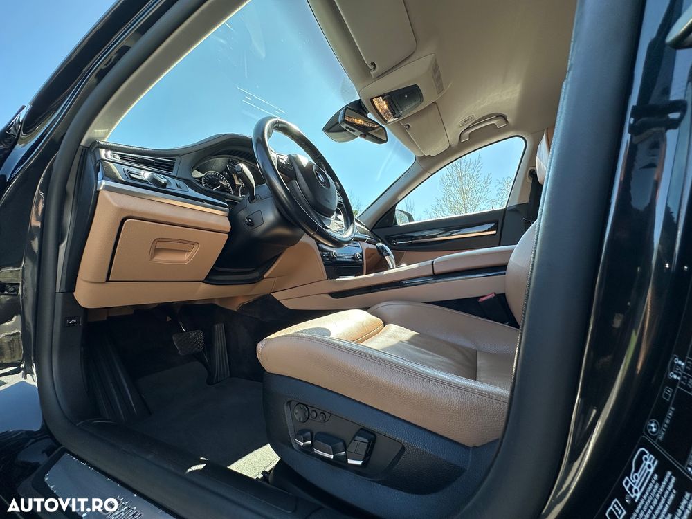 BMW Seria 7 740d xDrive Aut. - 19