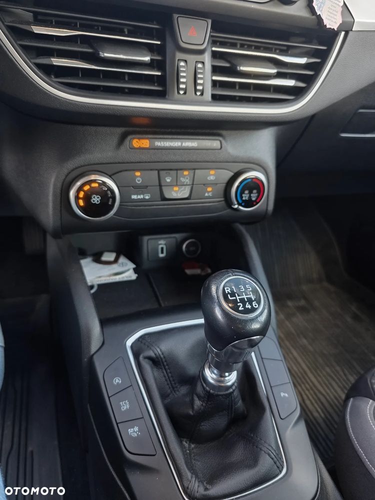 Ford Focus 1.5 TDCi Trend - 14