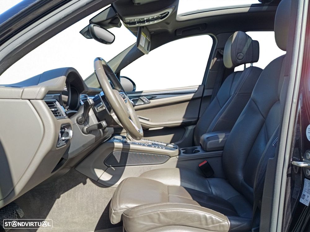 Porsche Macan S - 39