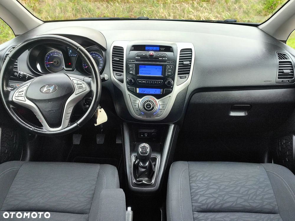 Hyundai ix20 1.4 blue YES Gold - 23