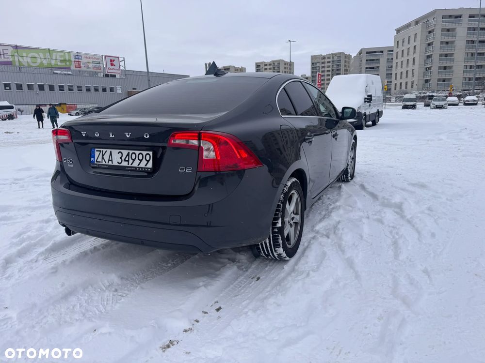 Volvo S60 D2 Momentum - 21