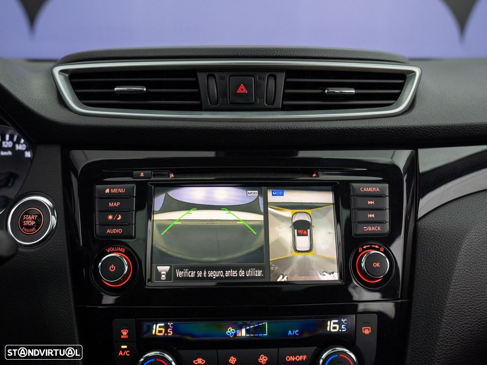 Nissan Qashqai 1.5 dCi N-Connecta - 30