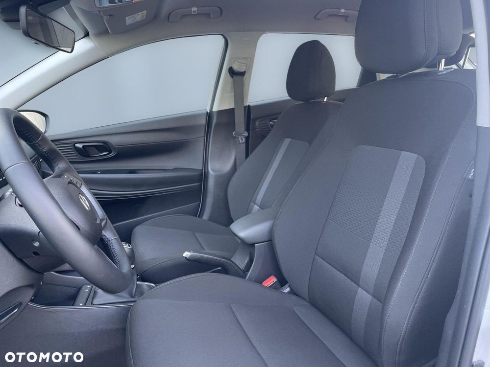 Hyundai i20 1.2 Modern - 11