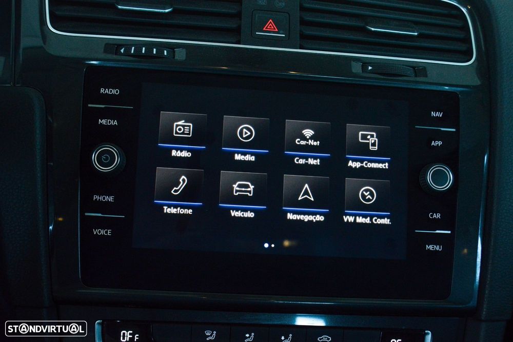 VW Golf 1.6 TDI Confortline - 37