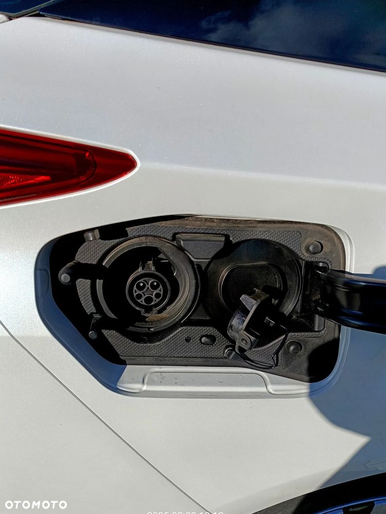 Toyota Prius - 18