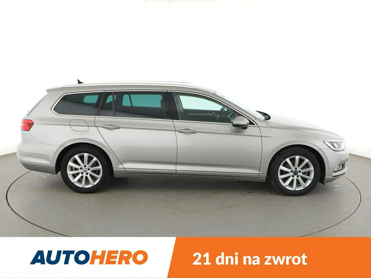 Volkswagen Passat Variant 1.4 TSI ACT (BlueMotion Technology) Highline - 9