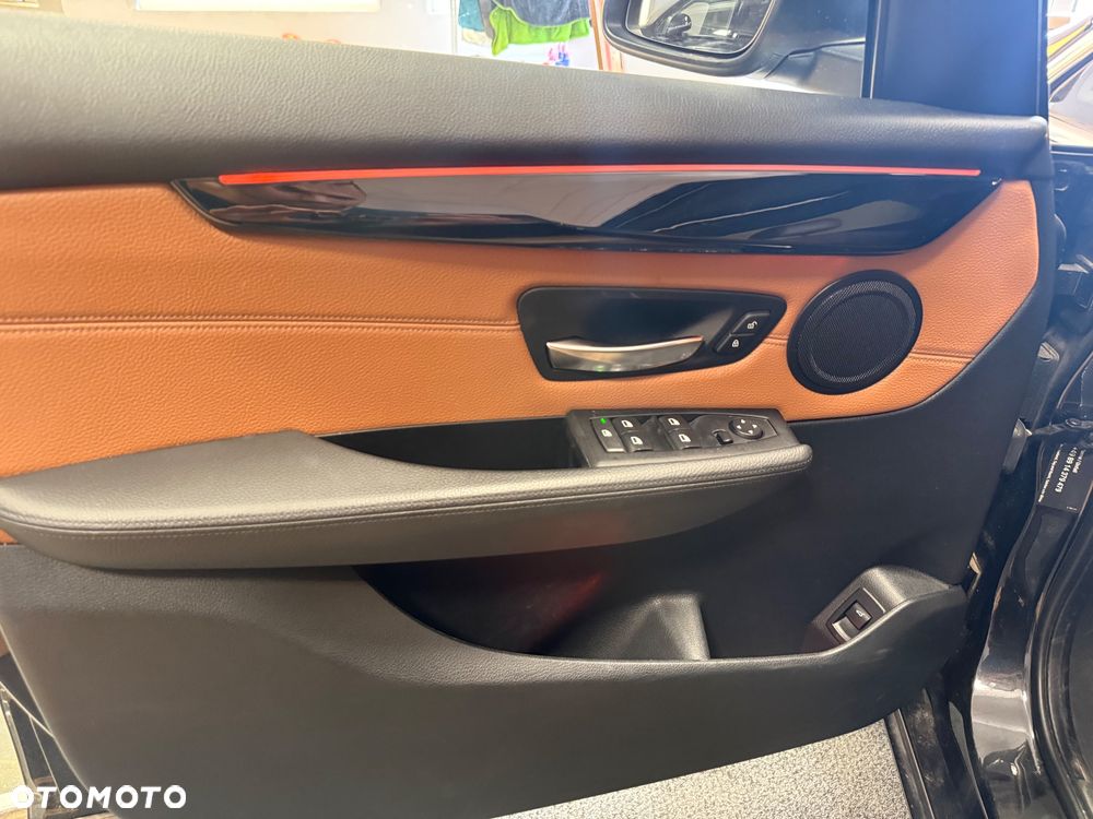 BMW Seria 2 220d xDrive Luxury Line sport - 30