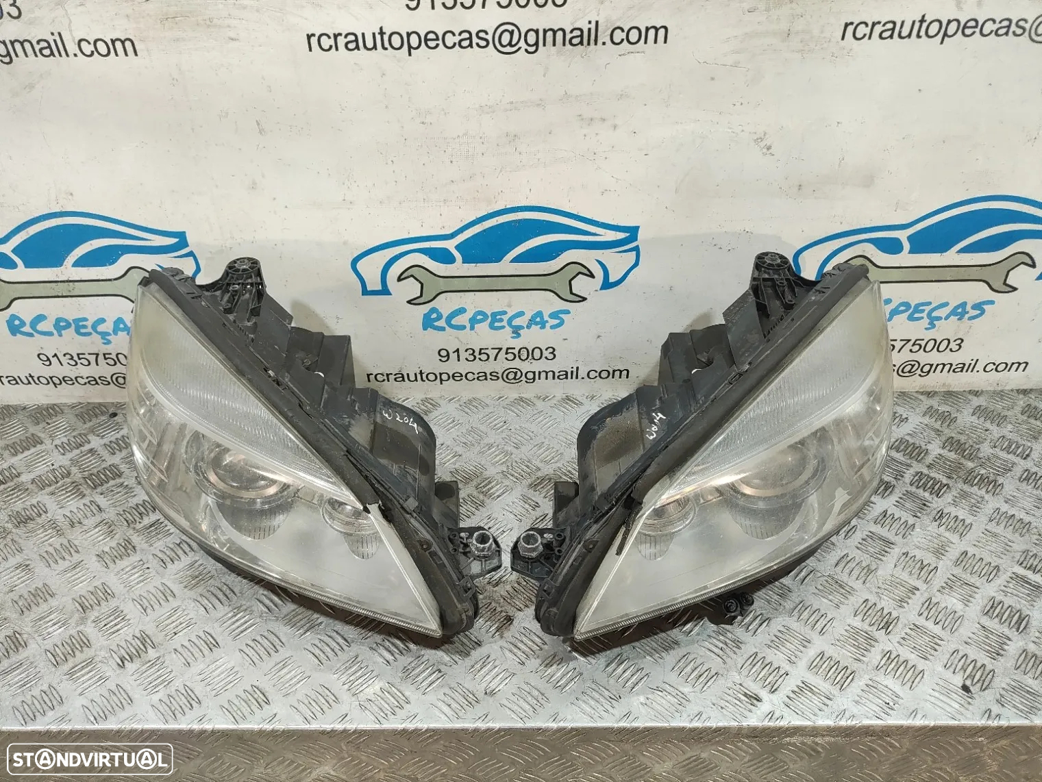 Conjunto Oticas / Farois Xenon Mercedes W204 Class C - A2048203285 | 130732915602 - Esquerda | Direita | Original | Originais - 2